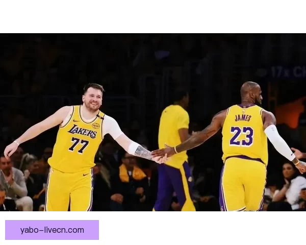 詹姆斯高效砍分助湖人七连胜东契奇单场40分难阻火箭败北